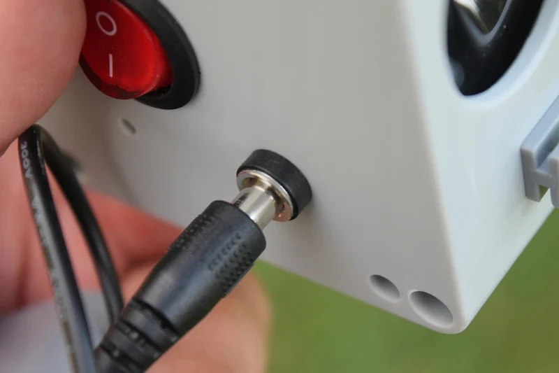 Ultraschallabwehr gegen Marder, Mäuse, Ratten und Füchse für Garten & Dachboden - 360° Wirkung