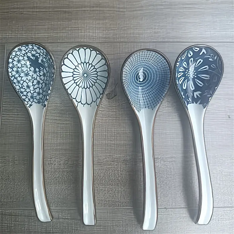 Lot de 4 Cuillères Asiatiques en Céramique – Manche Long Antidérapant