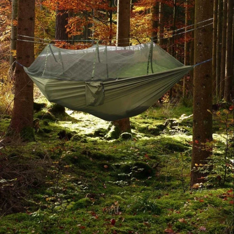 Hamac de Camping Aérien avec Moustiquaire – Confort et Protection en Plein Air