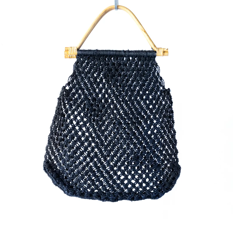 CANE MACRAME BAG BLACK