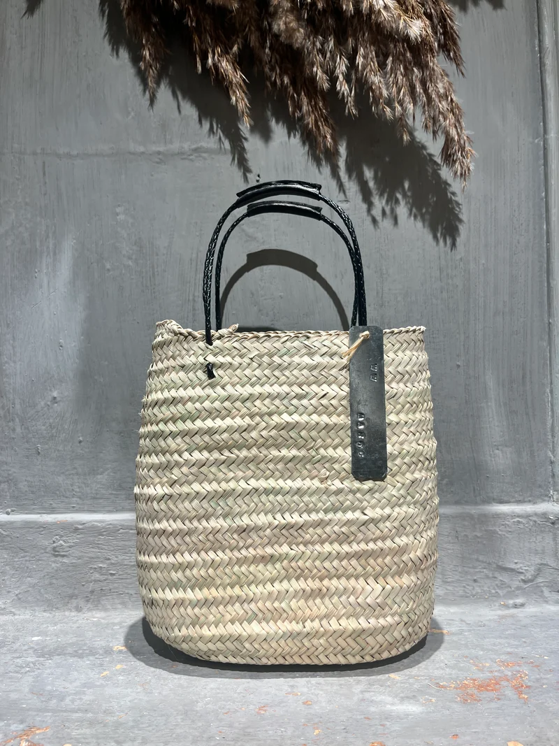 Yasmia basket black S