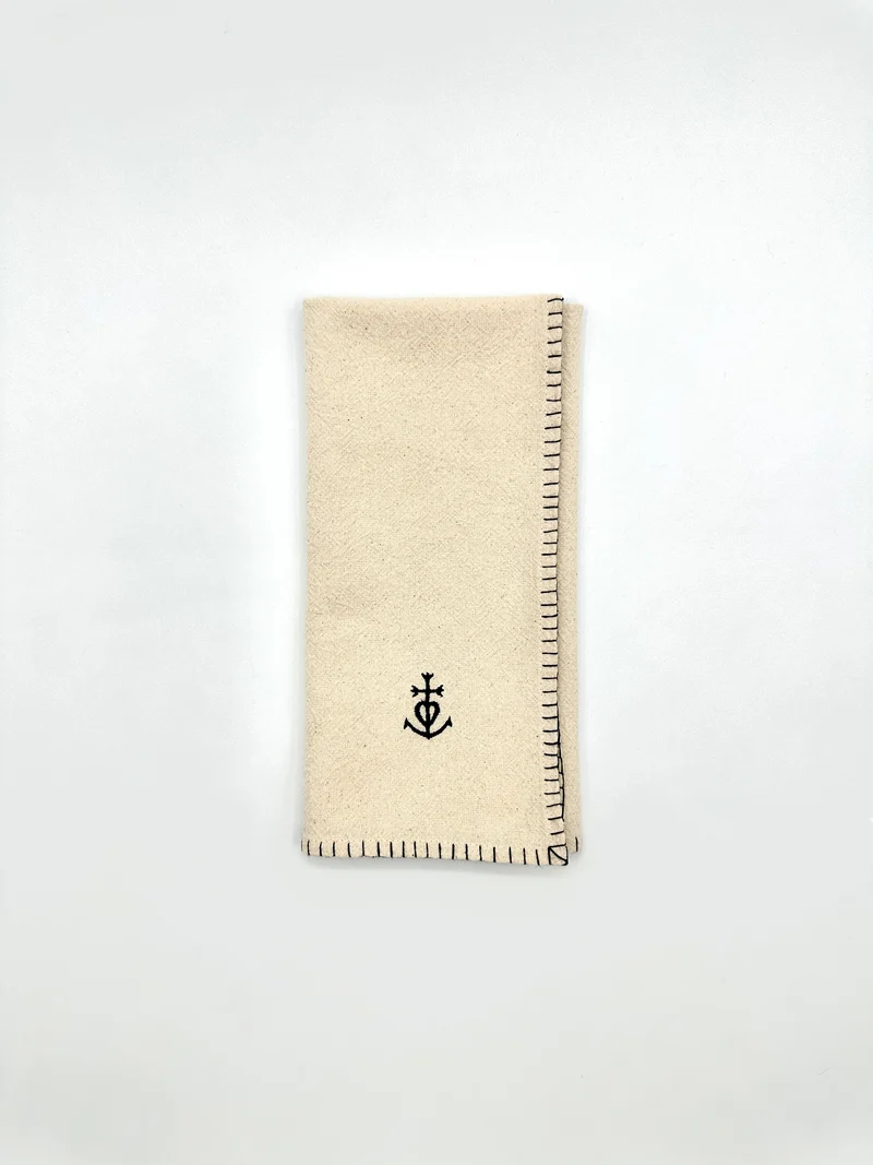 Serviette de table brodée