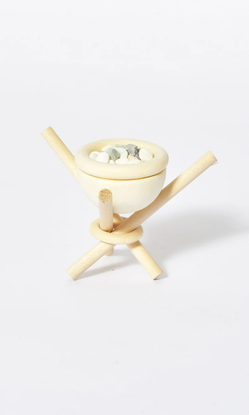 Diffuseur d'huiles essentielles avec support en bois