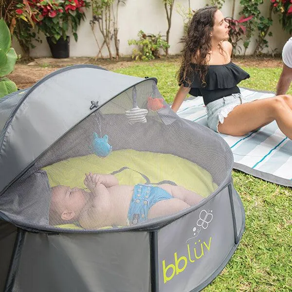 Nidö: Pop-up Play Tent with Mosquito Net