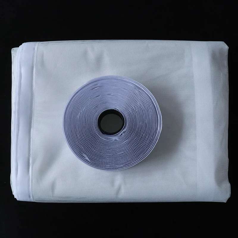 Moustiquaire fenetre astucieuse et pratique en fibre de verre blanche
