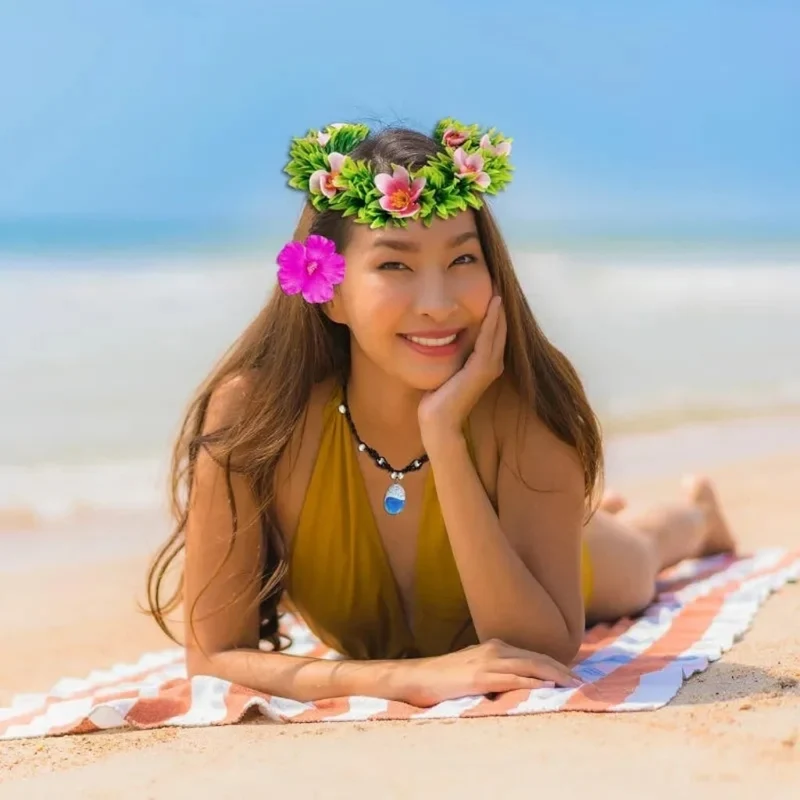 Halloween Hawaiian Hair Wreath with Artificial Flowers and Hibiscus Hair Clip, Women's Costume