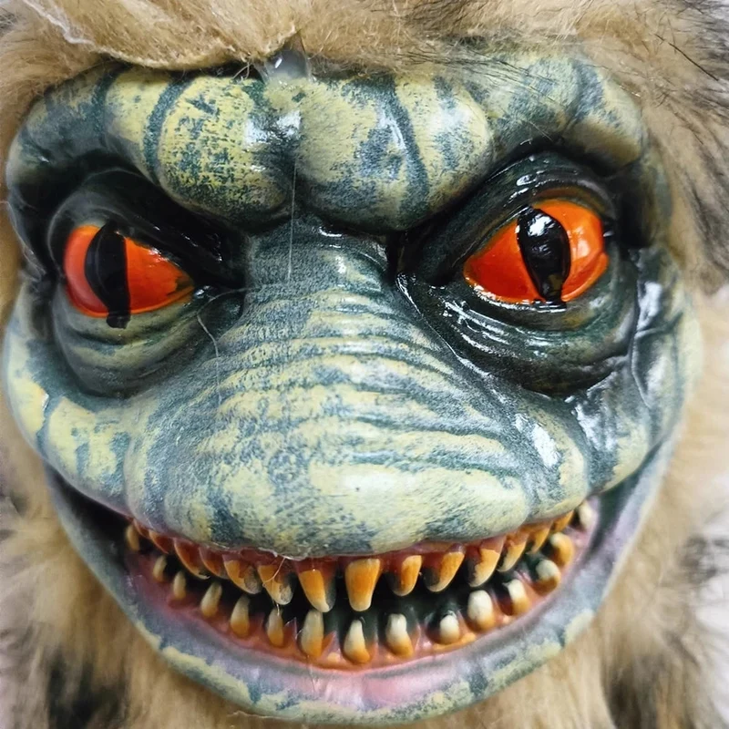Halloween Plush Monster Toy with a Latex Face and Claws, 30 Cm, for Children