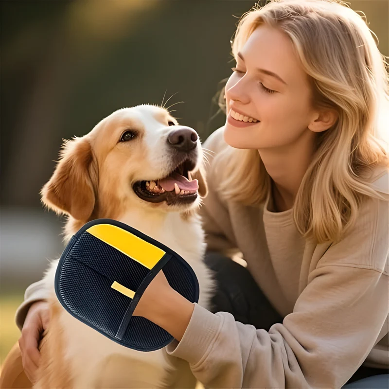 Gant MagiBrush – Le Gant de Toilettage Réversible pour Poils d’Animaux