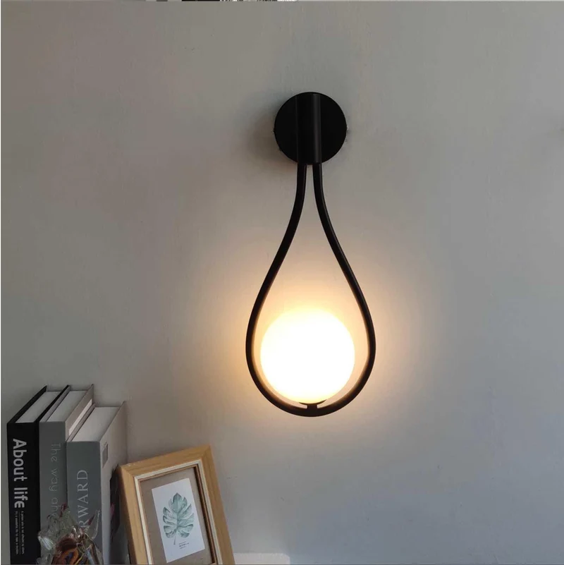 Scandinavian LED Wall Lamp Elegant Matte Black and Gold Design