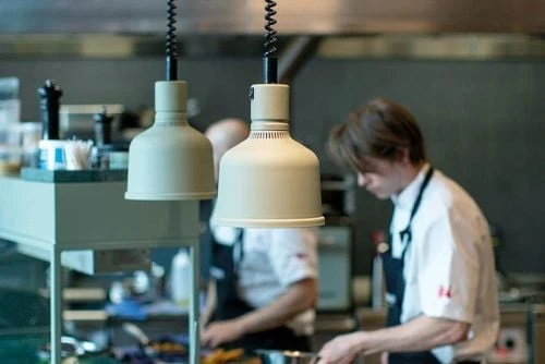 Lampe chauffante suspendue moderne