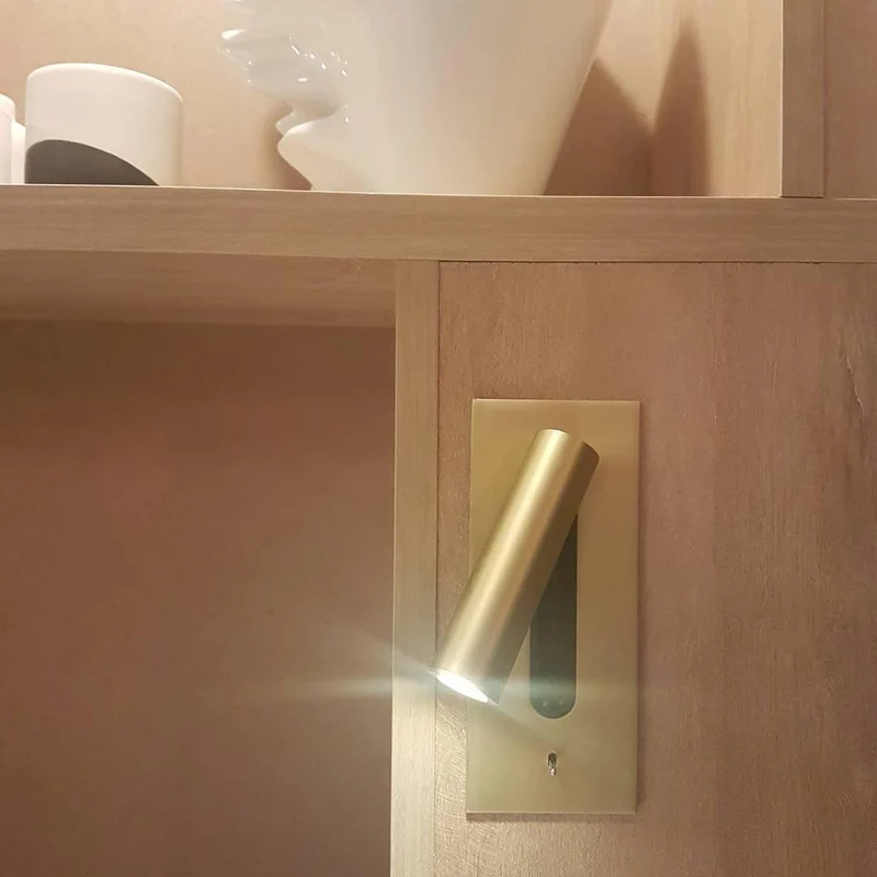 Wall-mounted reading lamp with built-in LED night light