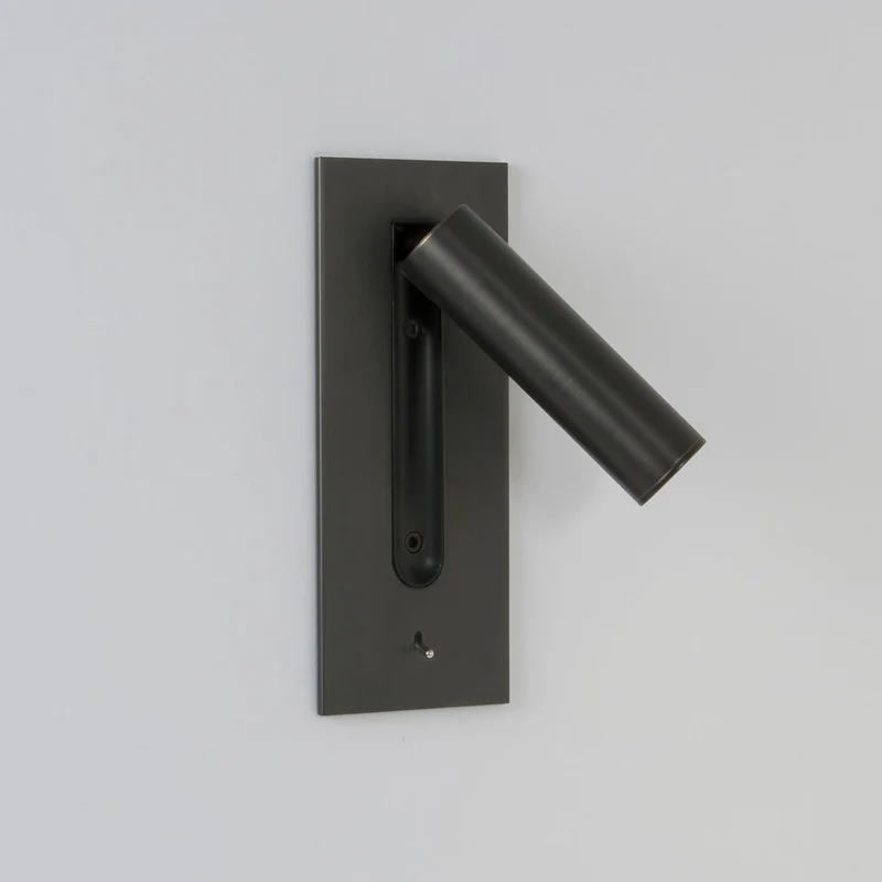 Wall-mounted reading lamp with built-in LED night light