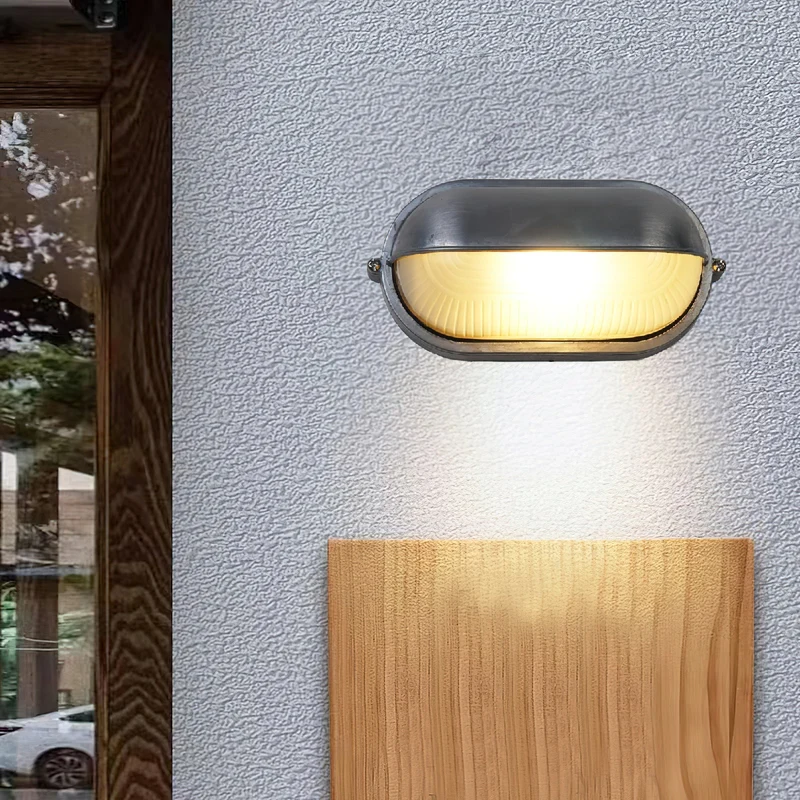 Outdoor industrial bulkhead wall lamp Oval weather-resistant design