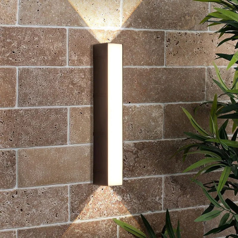 Outdoor LED wall lights with very bright light, weather-resistant