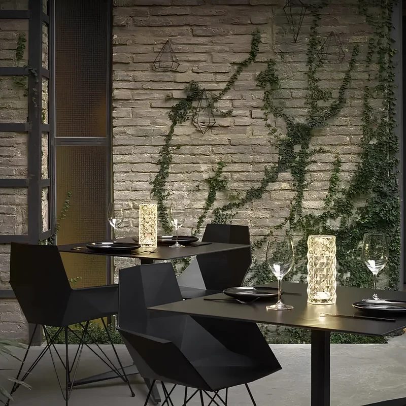 Modern crystal lamp with one-touch function