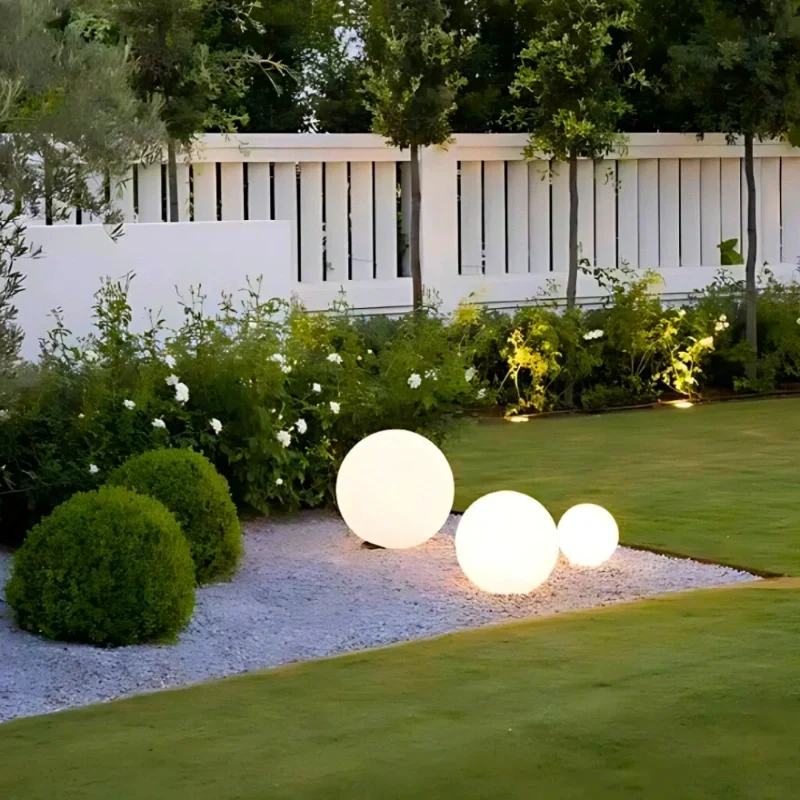 Solar garden ball light – 16 colors with remote control