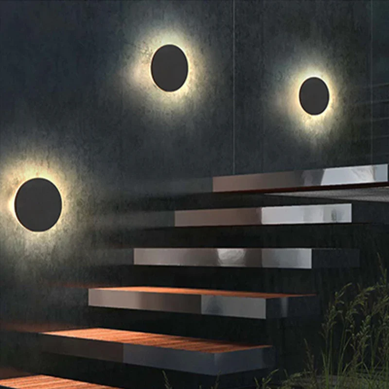 Elegant minimalist LED wall lamp for outdoor lighting