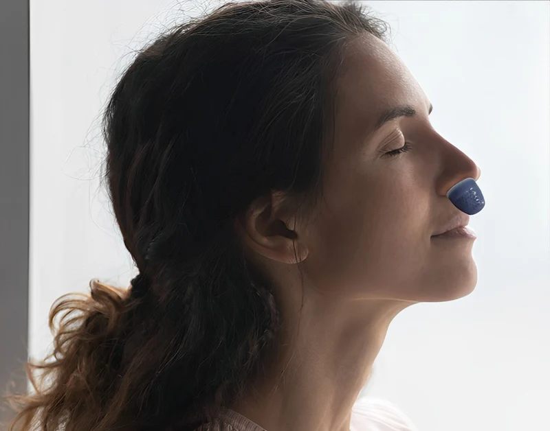 Silent anti-snoring device for better sleep