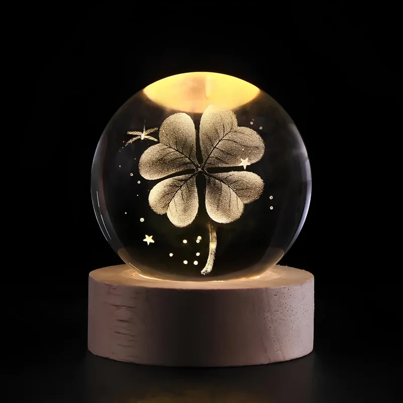 Decorative crystal ball with 3D pattern