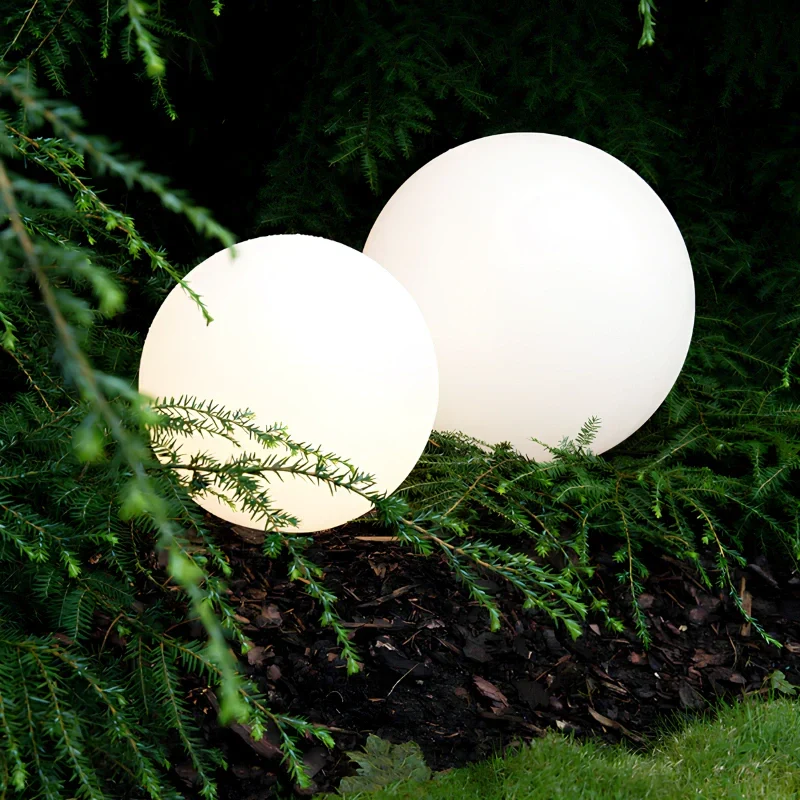 Outdoor garden ball lamp