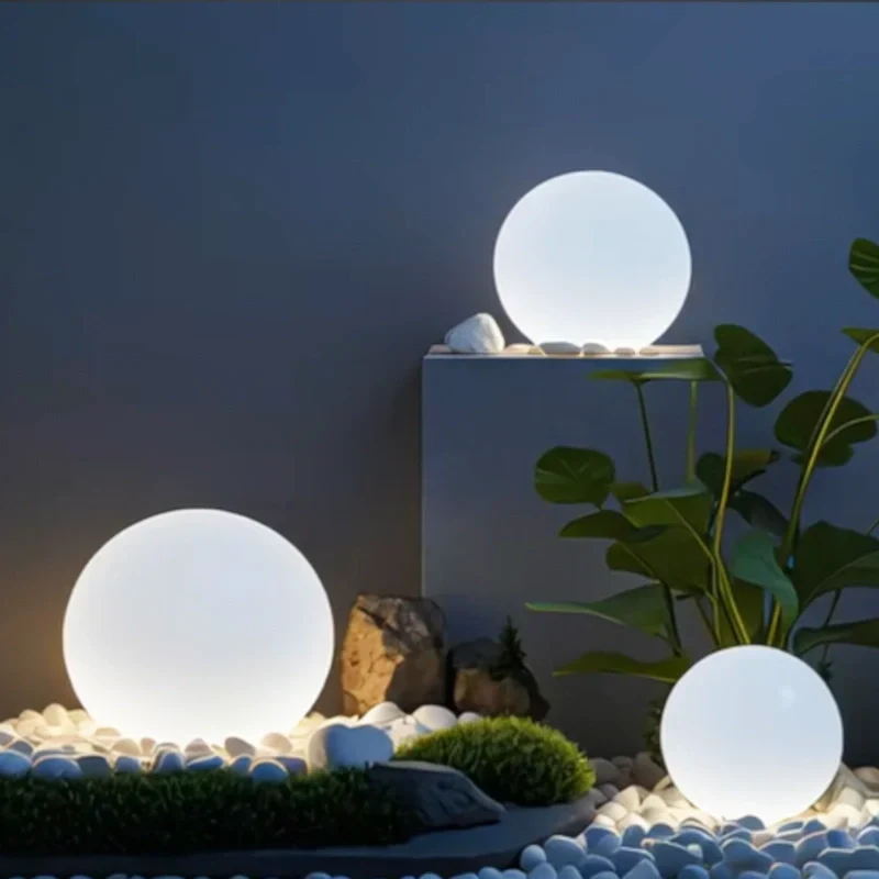 Outdoor garden ball lamp