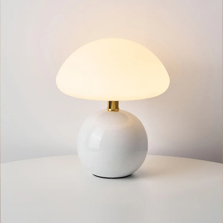 Elegant minimalist retro mushroom table lamp