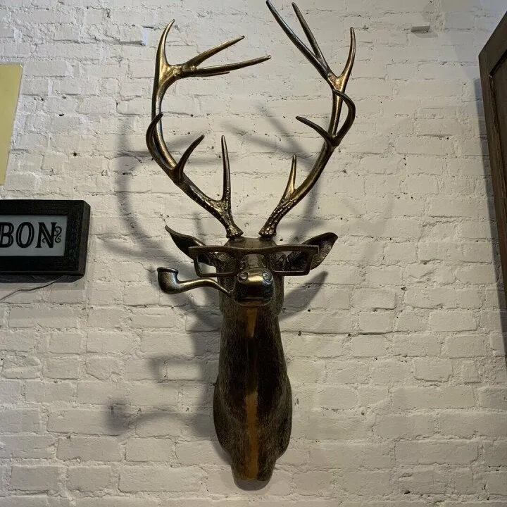 Vintage Deer Head Wall Decoration Rustic Textured Antlers