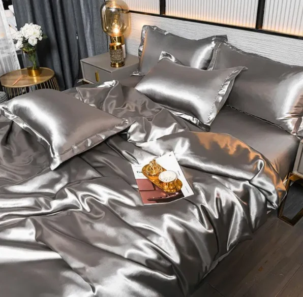 Draps en Satin Luxueux - Confort & Élégance pour la Chambre