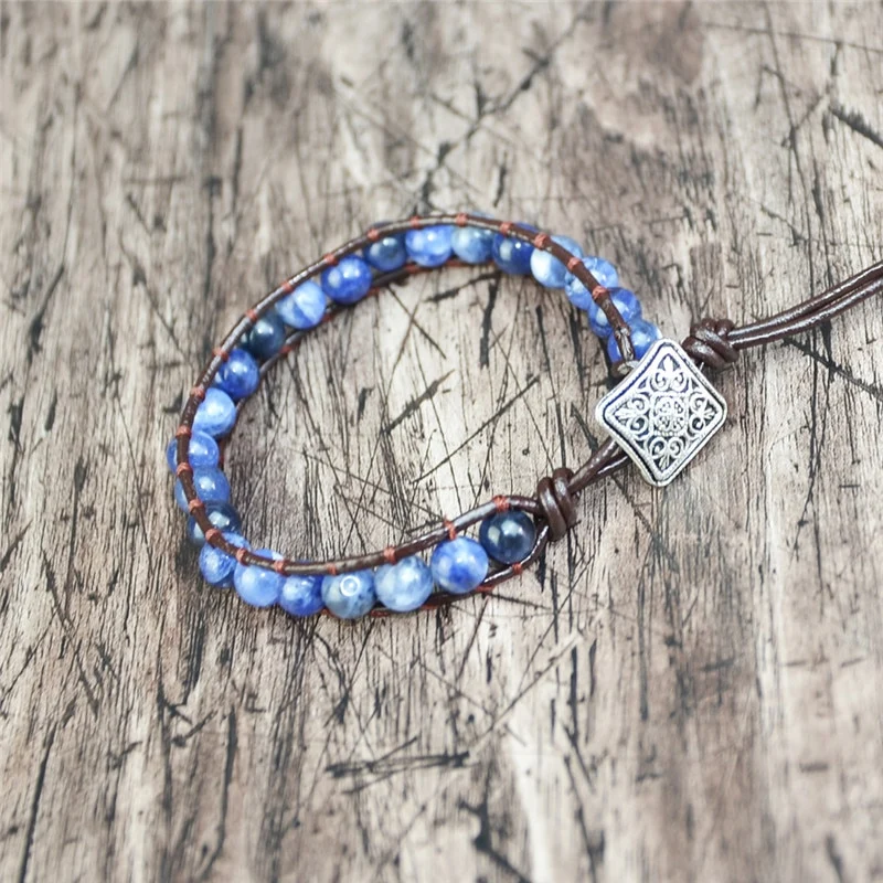 Bacelet tressé en sodalite supérieure