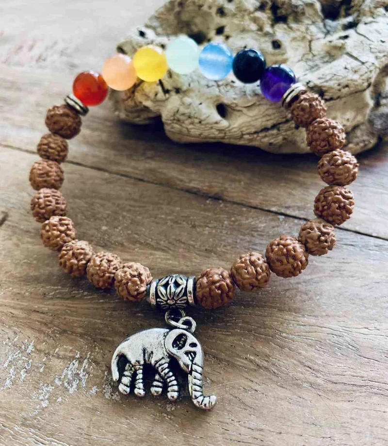 Bracelet 7 chakra et rudraksha