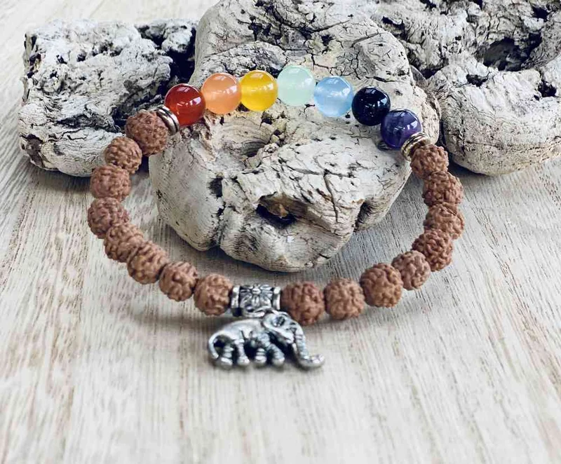 Bracelet 7 chakra et rudraksha