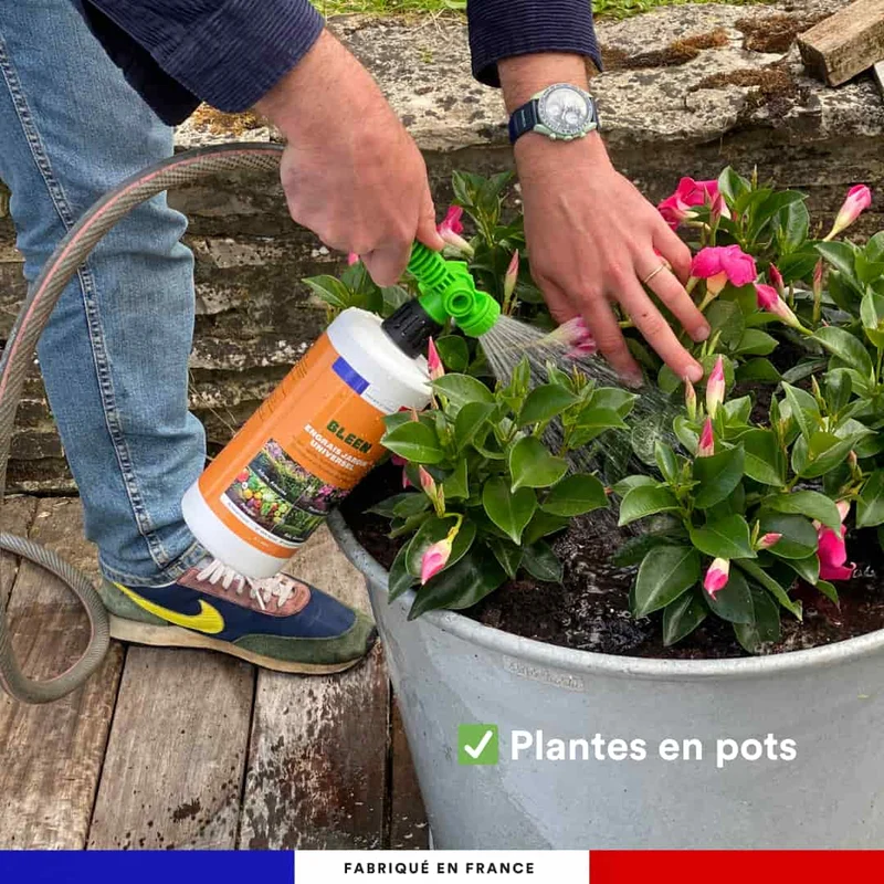 Engrais universel jardin à pulvériser (OTP)