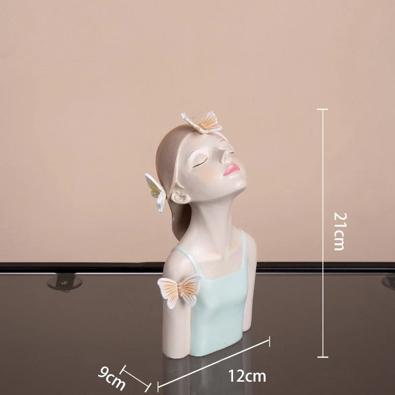 Vase en Céramique "La Jeune Fille aux Papillons"