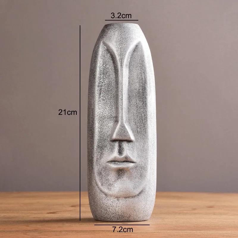 Vase en Céramique "Visage Archaïque"