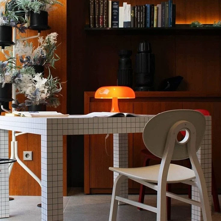 Lampe de table nordique en forme de champignon