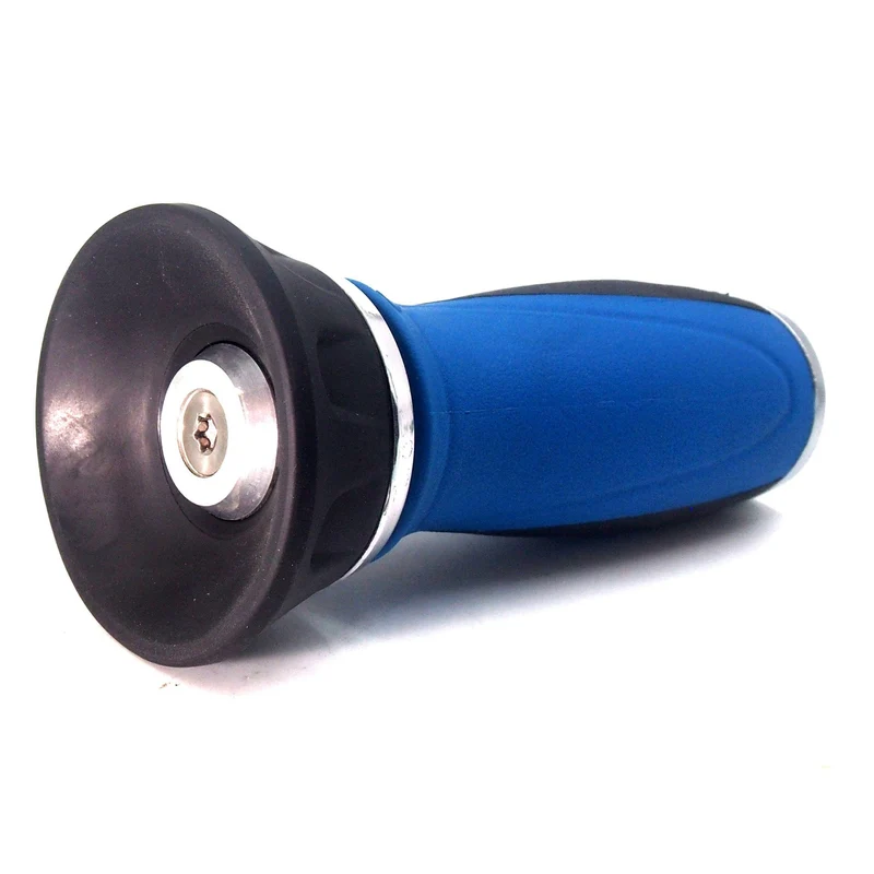 Le pistolet arroseur 2-en-1 pour Voiture et Jardin