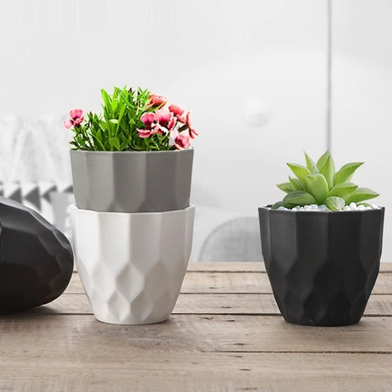 Petit Pot de Fleurs Arrondi