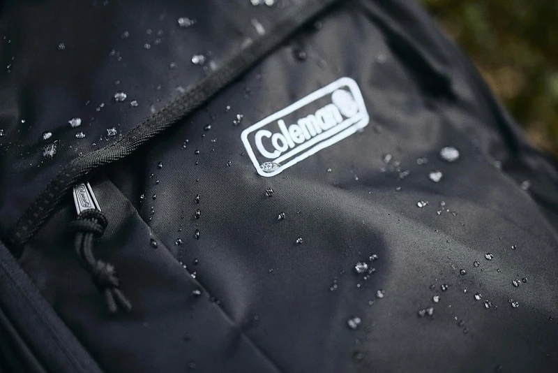 Coleman Walker 33L Outdoor Travel Backpack Unisex